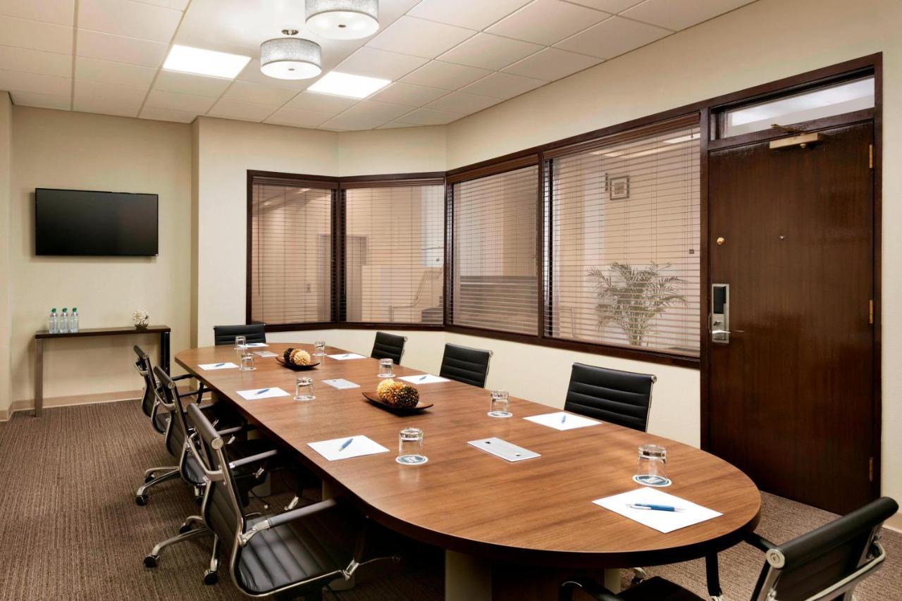 Four Points By Sheraton Raleigh North Εξωτερικό φωτογραφία